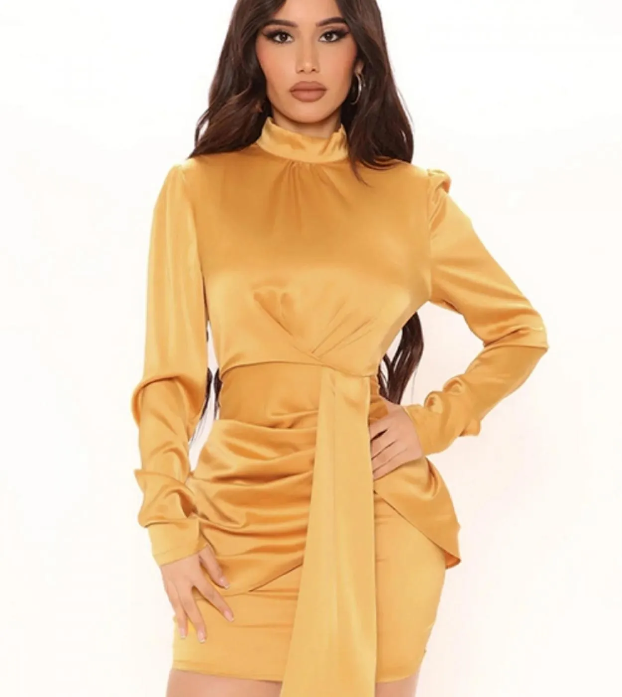 Mini abito skinny con pieghe a pieghe a maniche lunghe Elegante dolcevita impilato drappeggiato aderente Mini abito da sera per