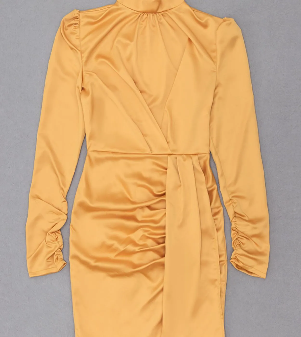 Mini abito skinny con pieghe a pieghe a maniche lunghe Elegante dolcevita impilato drappeggiato aderente Mini abito da sera per